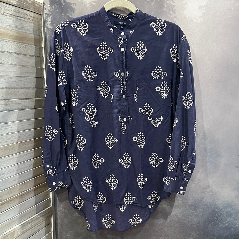 Madewell Blue Shirt with White Design S